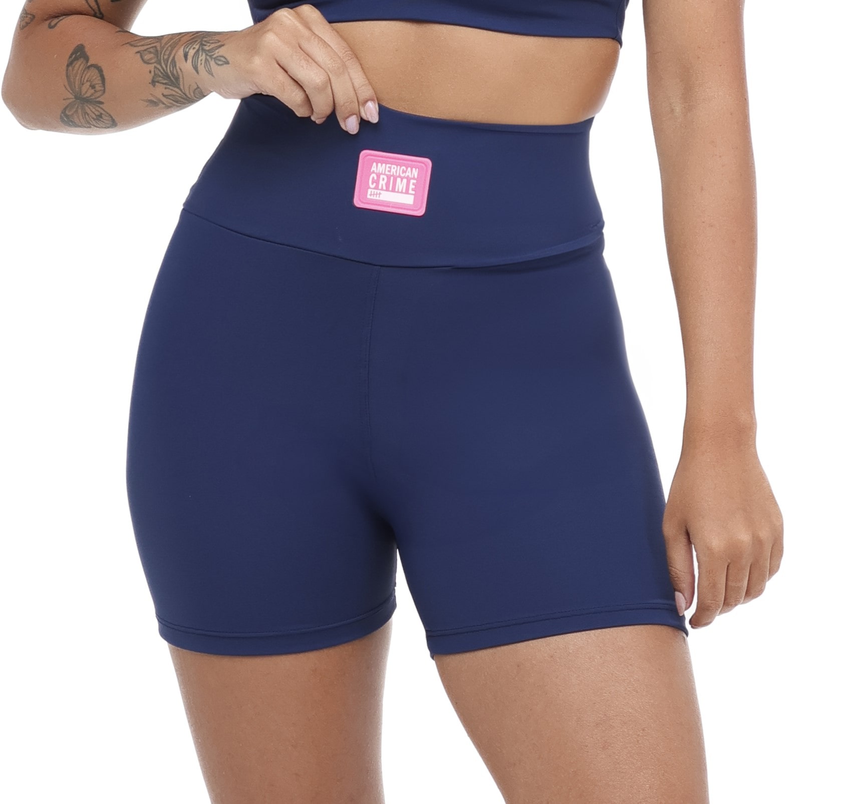 short deep V back atmosphere ACFIT2-min