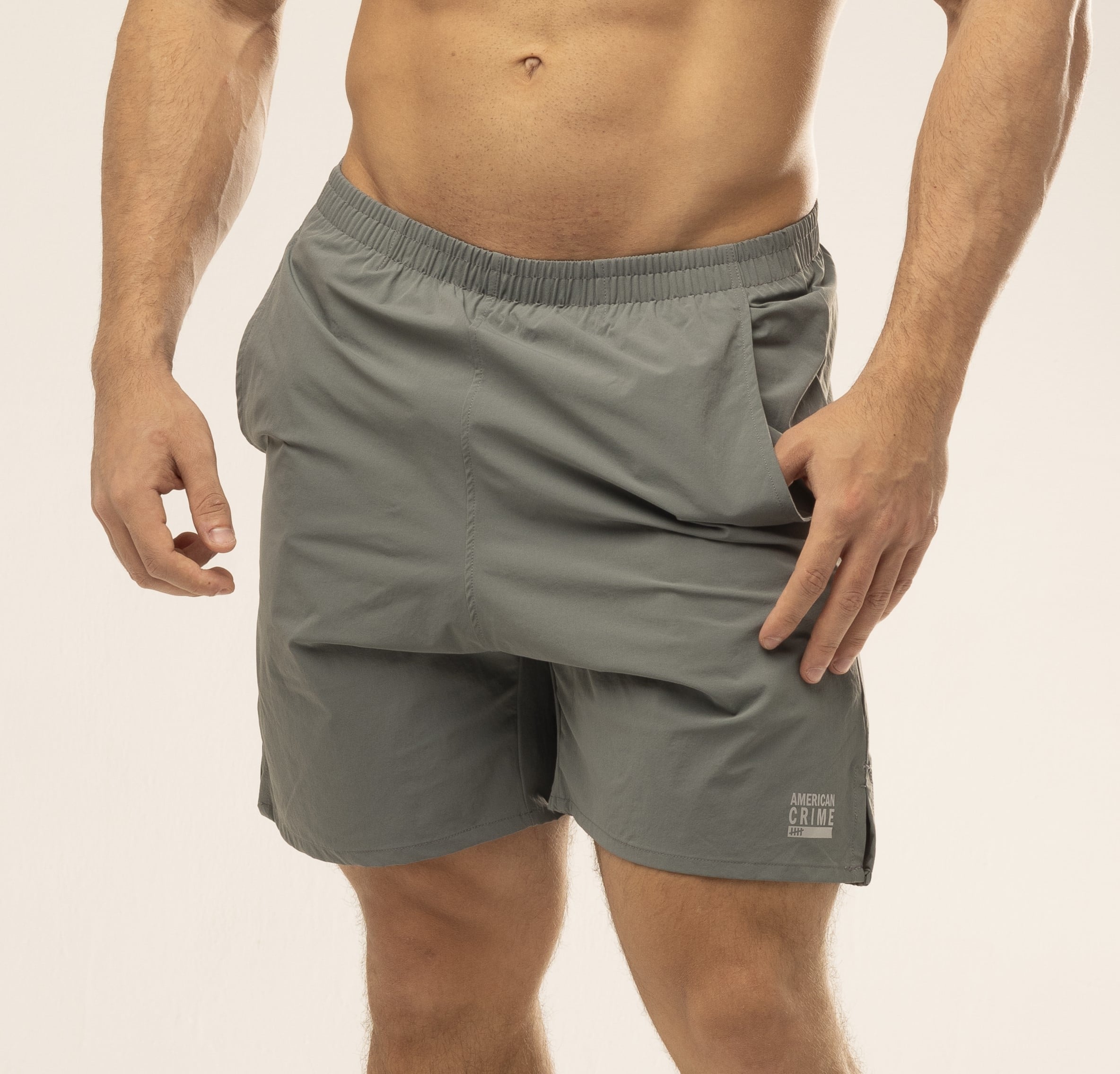Bermuda Basic Grey-min